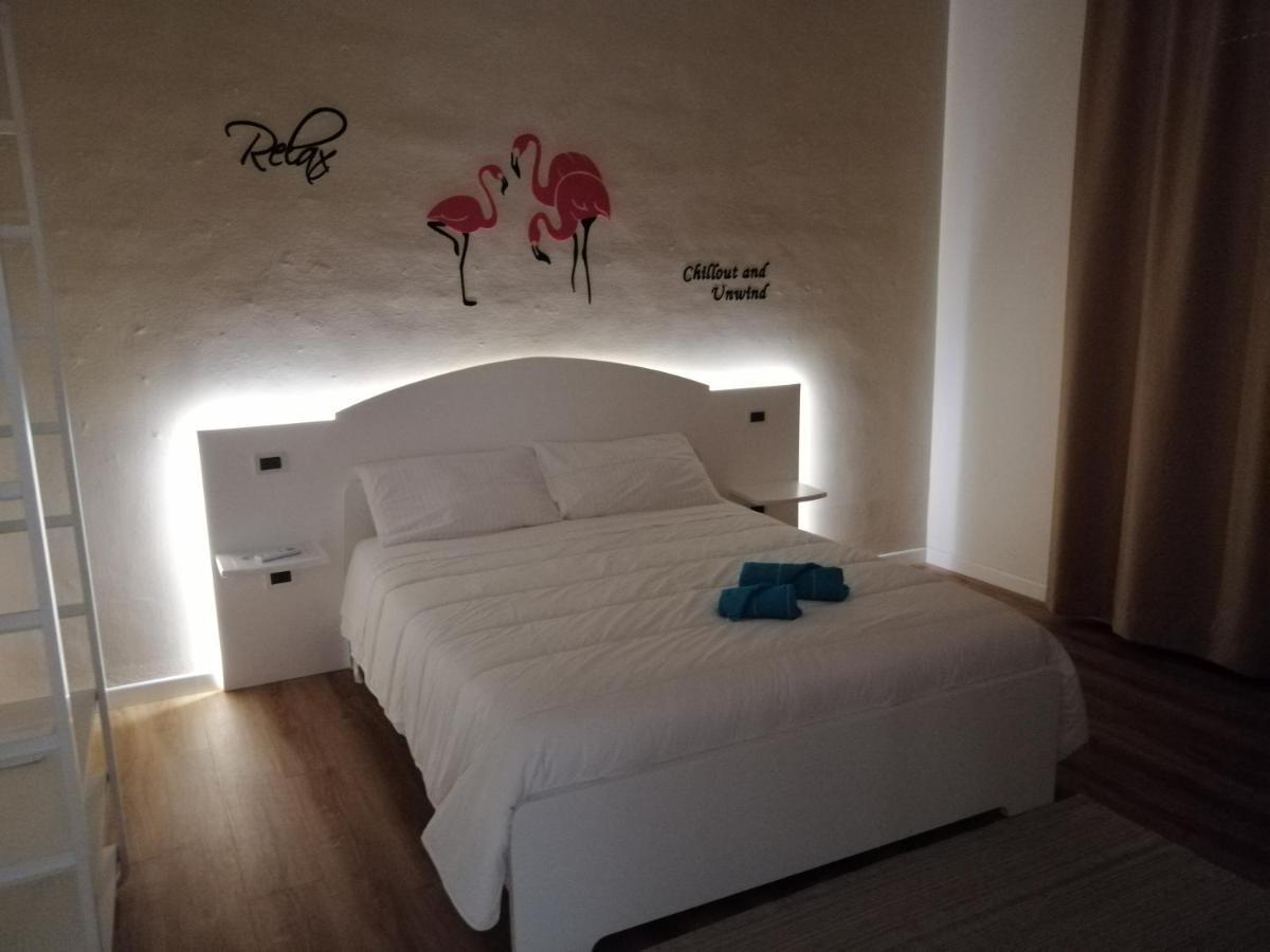 Ginny'S Room Quartu SantʼElena Exterior foto