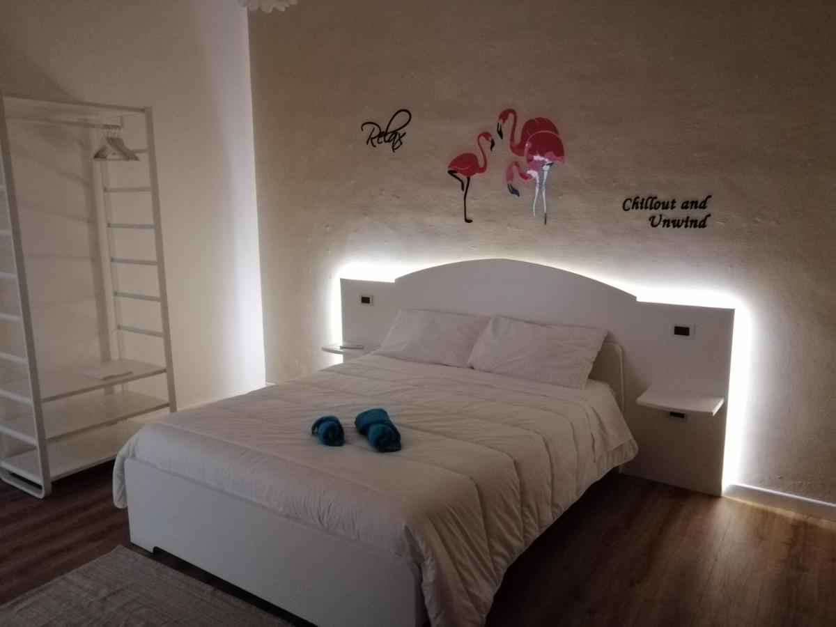 Ginny'S Room Quartu SantʼElena Exterior foto
